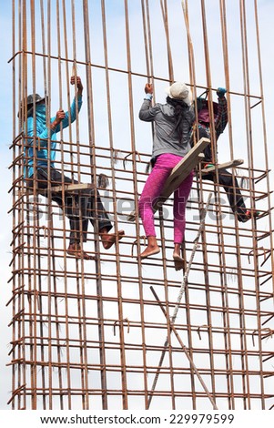 labor working risk at high construction