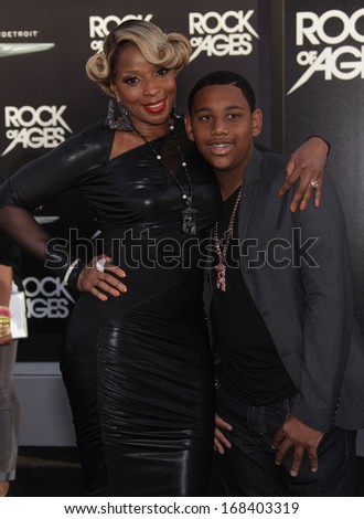 LOS ANGELES - JUN 08: Mary J. Blige & step son arrives at the \