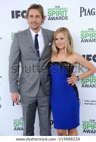LOS ANGELES - MAR 01:  Dax Shepard & Kristen Bell arrives to the Film Independent Spirit Awards 2014  on March 01, 2014 in Santa Monica, CA.