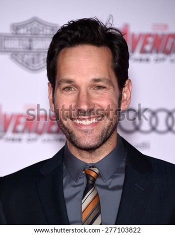 LOS ANGELES - APR 14:  Paul Rudd arrives to the Marvel\'s \