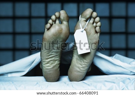 dead body with toe tag
