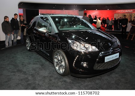 Paris October 14 The Citroen Ds3 Cabrio Displayed At The 12 Paris Motor Show On October 14 12 In Paris Stock Images Page Everypixel