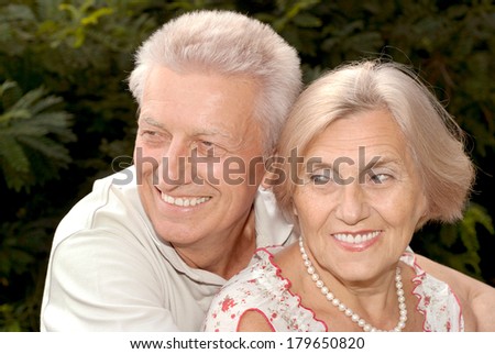 Happy elderly couple enjoying each other\'s company