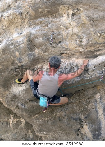 climbing thailand     limestone rock thailand