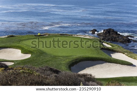 PEBBLE BEACH, CALIFORNIAâ??SEPTEMBER 23, 2014 : The public golf course of Pebble Beach, near Monterey, California, USA, september 23, 2014, in  Monterey, California, USA