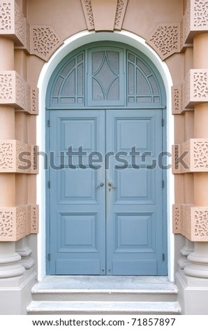 Front Door close-up
