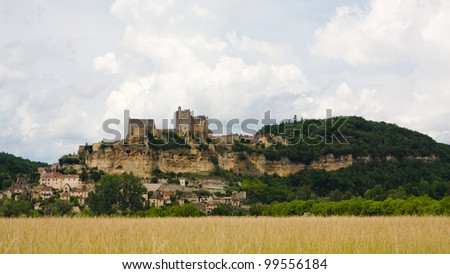 French Castle: Chateau de Beynac