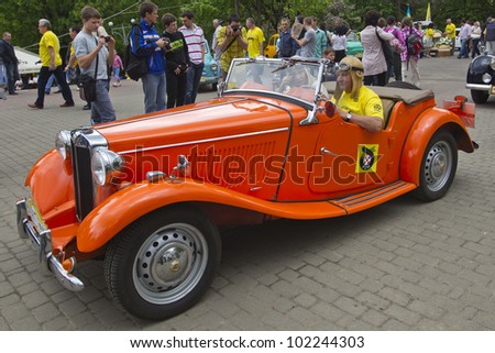 LVIV, UKRAINE, 5 MAY 2012: International festival of antique cars \