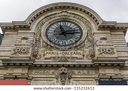 D\'Orsay Museum - museum in Paris, France, on left bank of Seine river. It is housed in former Gare d\'Orsay (railway station). Famous clock. Museum holds mainly French art dating from 1848 to 1915.