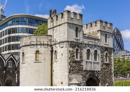 Tower of London (Her Majesty\'s Royal Palace and Fortress) - historic castle on the north bank of the River Thames in central London - a popular tourist attraction. View of Tower from outside walls.