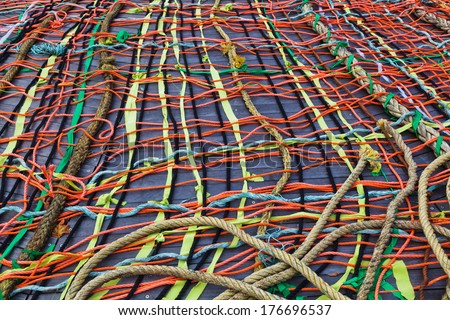 background from different colored ropes