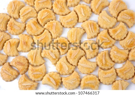 pattern of pastries with a wash of egg yolks and cheese