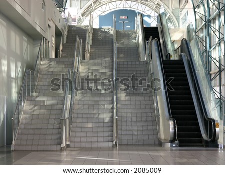 fit or lazy? take the stairs or the escalator