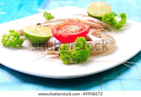 Decorated dish of smoked prawns