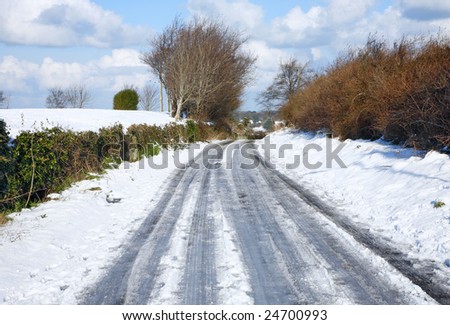 An English country road covered in snow and ice.