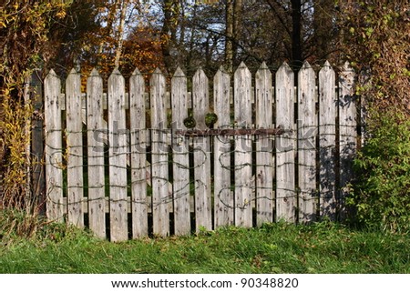 an old garden fence near to a river