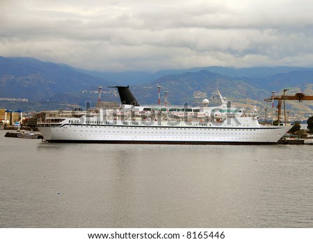 Ocean liner in port