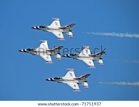 FORT LAUDERDALE, FLORIDA - May 5: US Air Force Thunderbirds aerobatic team performs at the 2007 Air and Sea Show. This was the last year of this airshow on May 5, 2007 in Fort Lauderdale, Florida