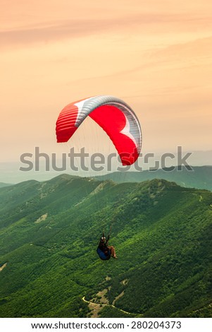 Paragliding solo