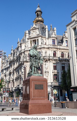 ANTWERP, BELGIUM - AUG 23: Statue of the famous belgian artist David Teniers in the city of Antwerp. August 23, 2015 in Antwerp, Belgium