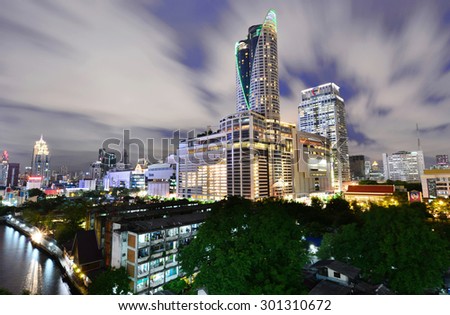 BANGKOK THAILAND - July19 : Night view of Central World (CTW) the famous shopping malls in downtown of Bangkok on July19,2015 Bangkok Thailand