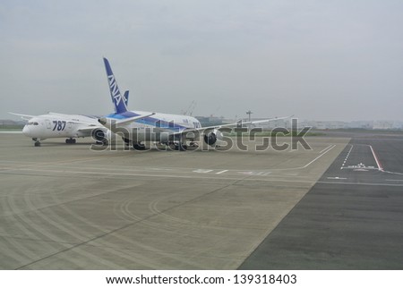 TOKYO-APR. 30: Boeing 787 Dreamliner, ANA. The FAA and the Japanese aviation agency reviewed lithium-ion battery problems and lifted the ground on Apr 26, 2013. in Haneda, Japan on Apr 30, 2013.