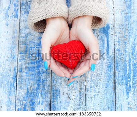 heart in hand romantic vintage background