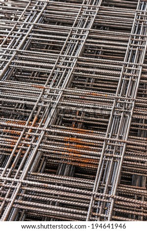 steel mesh used to make reinforced concrete