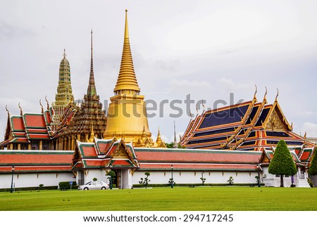 Wat Phra Kaeo, Temple of the Emerald Buddha and the home of the Thai King.