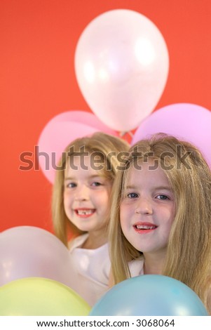 twins happy birthday balloons vertical
