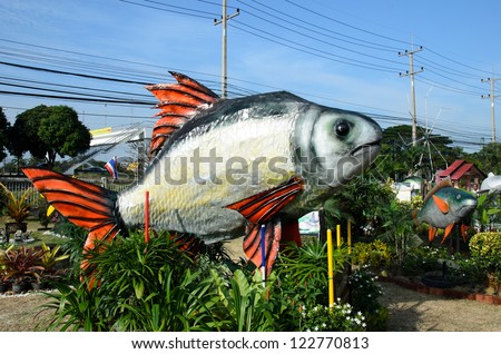 SING BURI - DECEMBER 25: Fish Festival and one tombon one product (OTOP) of Sing Buri\'s the 18th on December 25, 2012 in Sing Buri, Thailand.