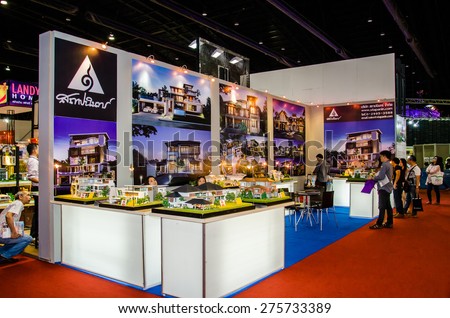 NONTHABURI - MAY 3 : People and booths in exhibition design of The Architect Thai at Architect 2015 on May 3, 2015 in Nonthaburi, Thailand.