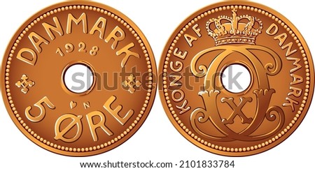 Obverse and reverse of Danish money tin-bronze 5 ore coin. Krone, official currency of Denmark, Greenland, and the Faroe Islands.