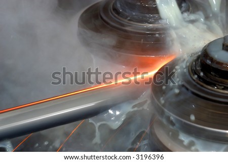 machine for welding steel pipes in a factory