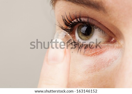 human eye and contact lens