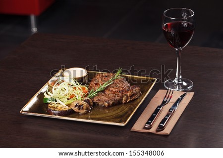 Classic Steak and red wine dinner
