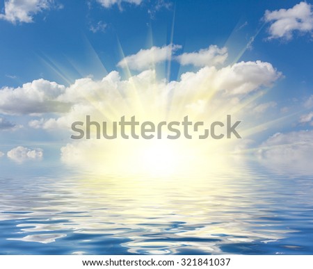 perfect sky and water of ocean with bright sunshine