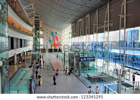 HONG KONG Ã¢Â?Â?MAY 23:  Passengers at city air terminal. The Hong Kong airport handles more than 55 million passengers per year. May 23, 2007 in Hong Kong, China