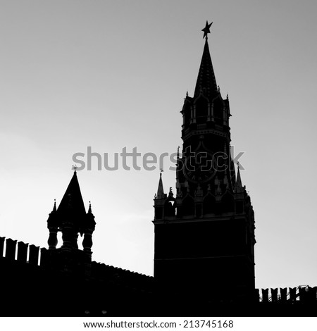 Black and white image of silhouette of red wall of the Kremlin and Spassky (Savior\'s) tower