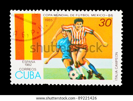 CUBA - CIRCA 1985: a stamp printed by CUBA shows football players. World football cup in Mexico, series, circa 1985