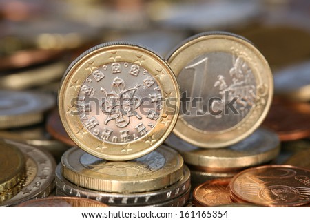 A one Euro coin from the EU member country Portugal