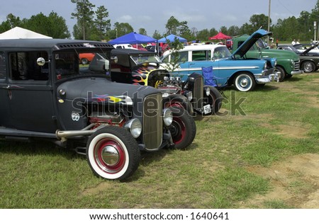 Selection of Old Cars in Mississippi, Sponsored by Coast Cruizers.