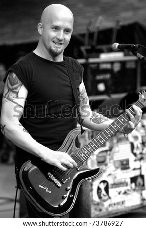 DENVER - 	JUNE 10: Guitarist Sonny Mayo of the Alternative Rock Band Hed PE performs in concert June 10, 2003 at Red Rocks Amphitheater in Denver, CO.