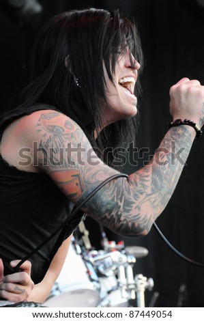 DENVER	OCTOBER 5:	Vocalist Craig Mabbitt of the Heavy Metal band Escape the Fate performs in concert October 5, 2011 at the Comfort Dental Amphitheater in Denver, CO.