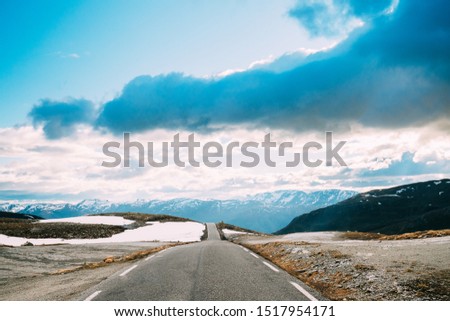 Similar – Foto Bild Aurlandsfjellet, Norwegen. Offene Straße Aurlandsfjellet. Scenic Route Straße im Sommer norwegischen Landschaft. Natürliches norwegisches Wahrzeichen und beliebtes Reiseziel