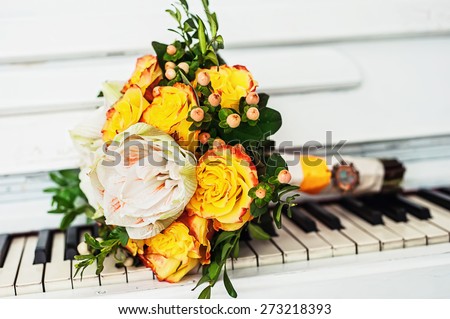 Bridal Bouquet on the piano
