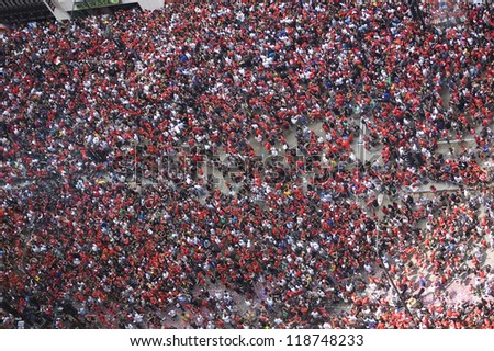CHICAGO - JUNE 11: An estimated two million fans gather along Michigan Avenue to catch a glimpse of a parade celebrating the Chicago Blackhawks\' Stanley Cup win on June 11, 2010.