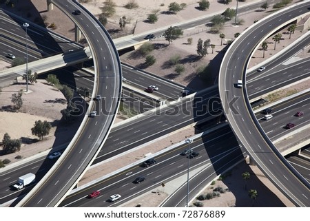 Metropolitan elevated freeway interchange