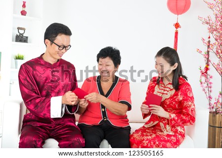 chinese new year family with good luck wishes