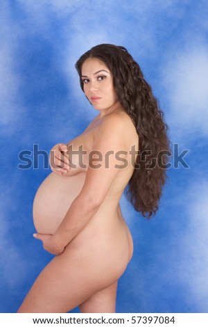 pregnancy 3 weeks before childbirth, naked ethnic Hispanic Latina woman